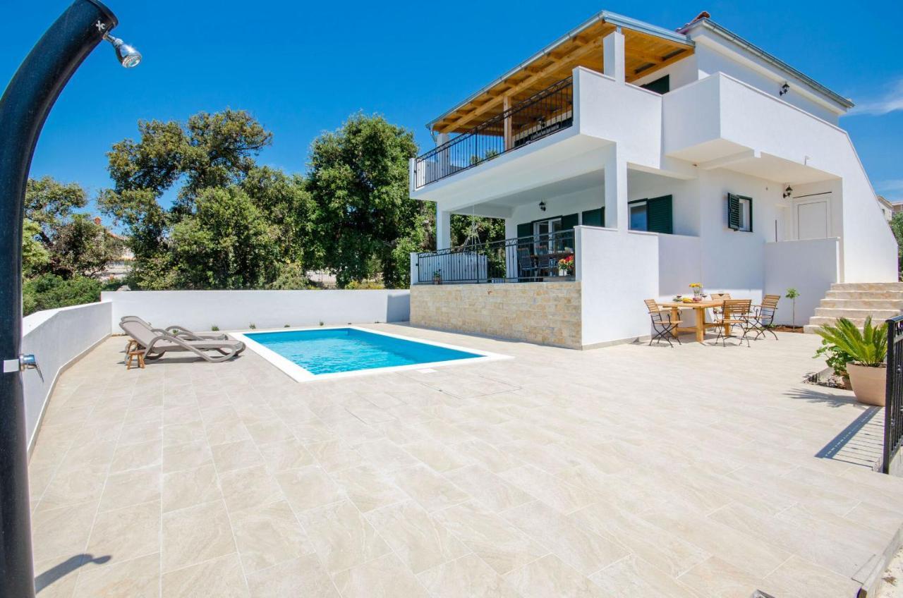 Villa Dupla Kanica Sevid Exterior photo